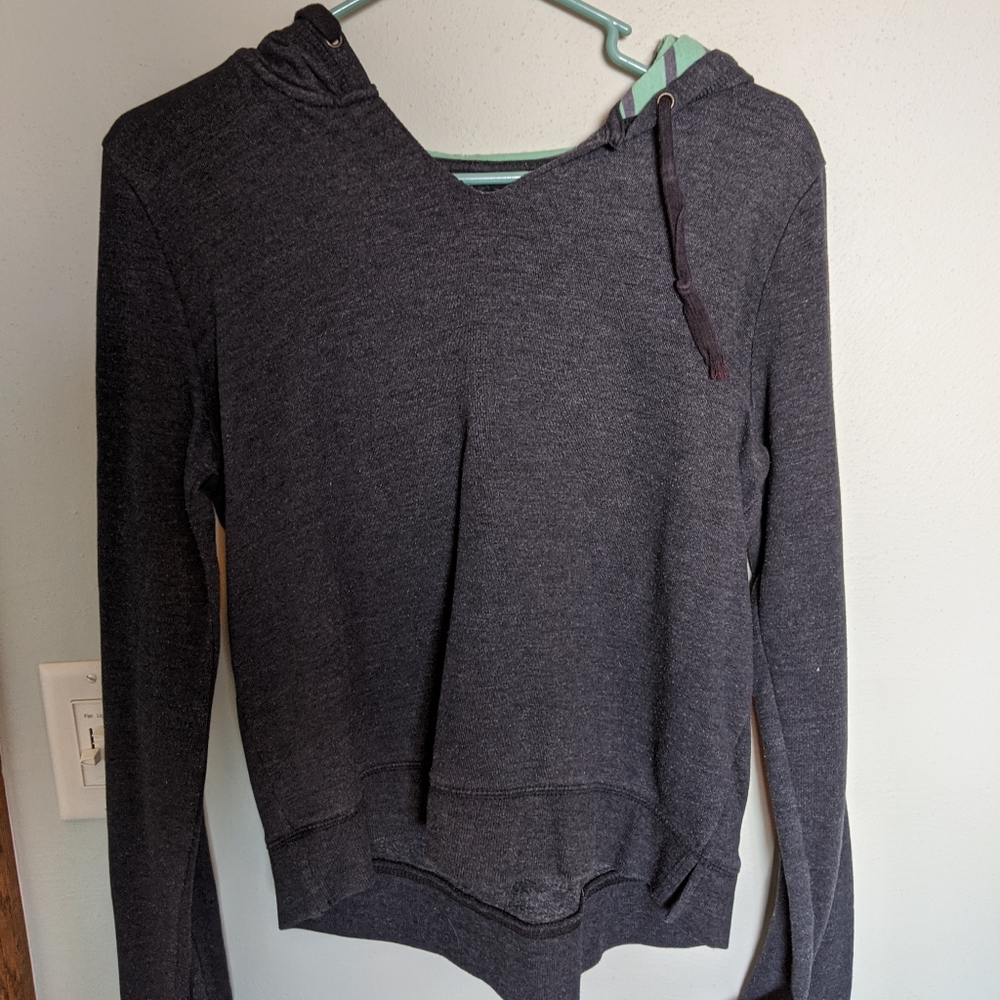 Lightweight hoody